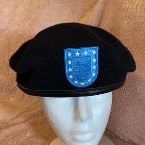 Garrison Collection beret hat in very good condition black